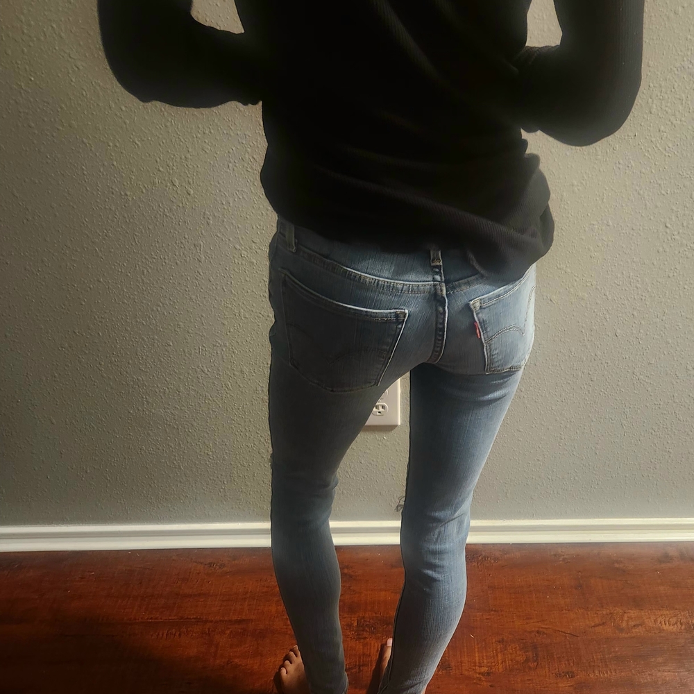 Levi's 710 Super Skinny Blue  Jeans with Tapered Leg and Mid-Rise Waist